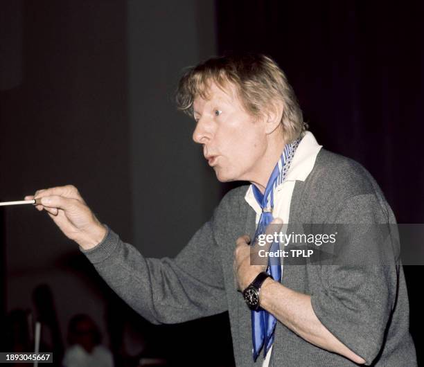 American actor Danny Kaye conducts in London, England, September 26, 1975.