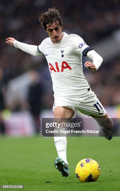Bryan Gil of Tottenham Hotspur on the ball during the Premier League match between Tottenham Hotspur and Aston Villa at Tottenham Hotspur Stadium on...