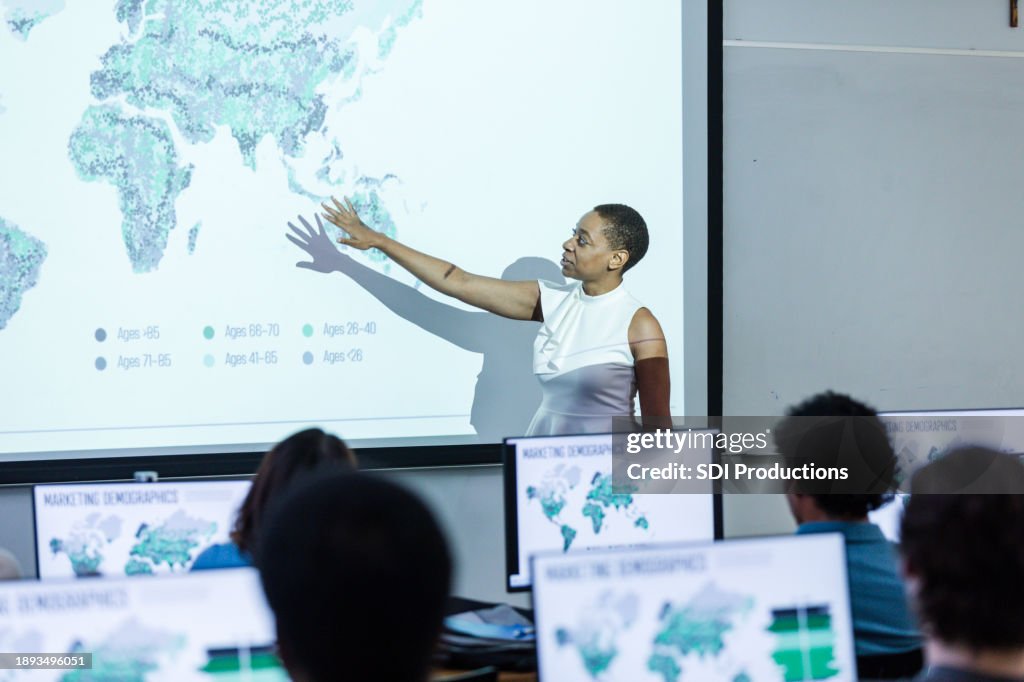 Female guest lecturer talks about global business strategy