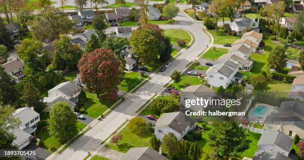 suburban houses in king of prussia, pennsylvania on overcast day - aerial - pennsylvania house stock pictures, royalty-free photos & images