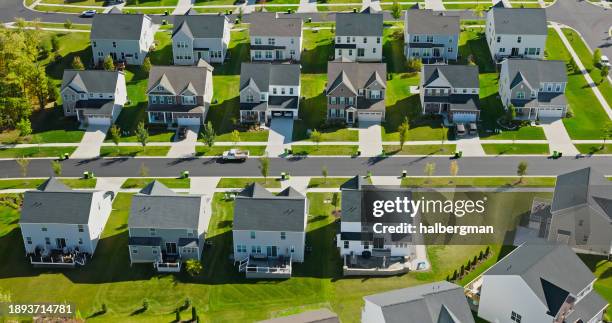 drone shot of suburban houses in michigan - ann arbor mi stock pictures, royalty-free photos & images