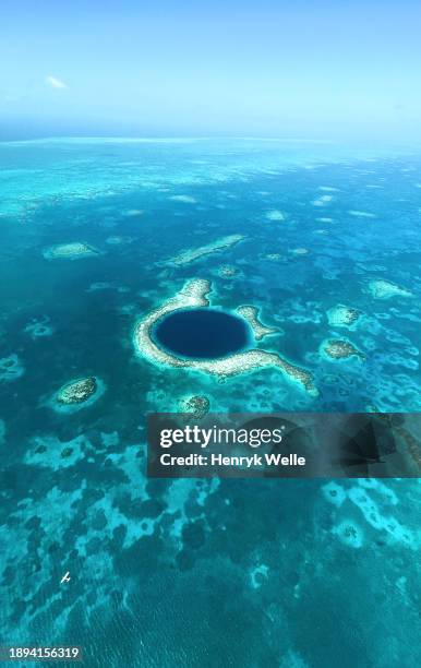 belize - great blue hole stock pictures, royalty-free photos & images