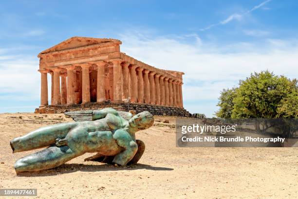 agrigento, sicily, italy. - icarus stock pictures, royalty-free photos & images