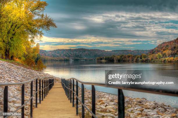 ramp down to the marina - ohio river stock pictures, royalty-free photos & images