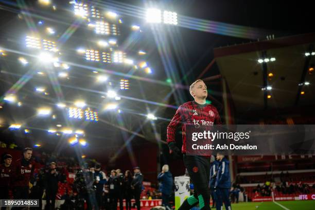 Donny van de Beek of Manchester United warms up ahead of the Premier League match between Nottingham Forest and Manchester United at City Ground on...