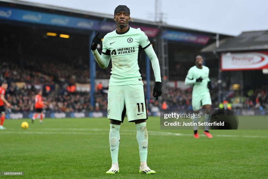Luton Town v Chelsea FC - Premier League