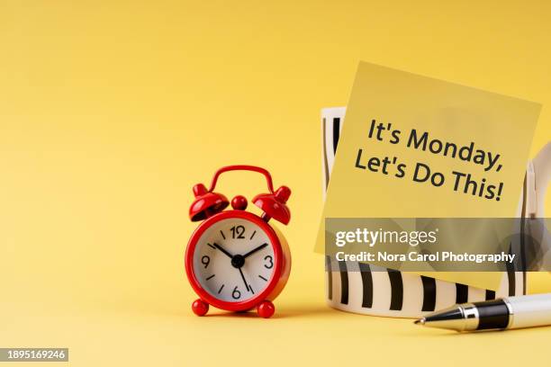 it's monday let's do this inspirational quotes on adhesive note - monday coffee stock pictures, royalty-free photos & images