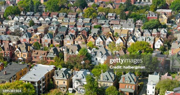 victorian houses in east end of pittsburgh - pennsylvania house stock pictures, royalty-free photos & images