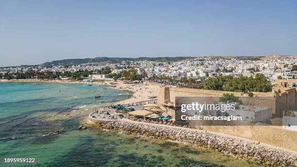 hammamet on the mediterranean coast in tunisia - hammamet beach stock pictures, royalty-free photos & images