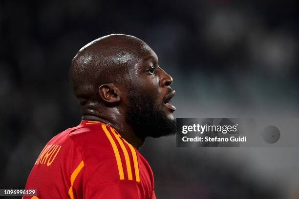 Romelu Lukaku of AS Roma reacts during the Serie A TIM match between Juventus and AS Roma at Allianz Stadium on December 30, 2023 in Turin, Italy.