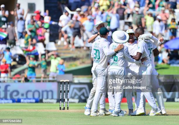 South Africa celebrates the wicket of Mohammed Siraj of India during day 1 of the 2nd Test match between South Africa and India at Newlands Cricket...