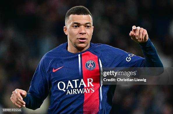 Paris Saint-Germain v Toulouse FC - Trophy of Champions Paris Saint-Germain v Toulouse FC - Trophy of Champions