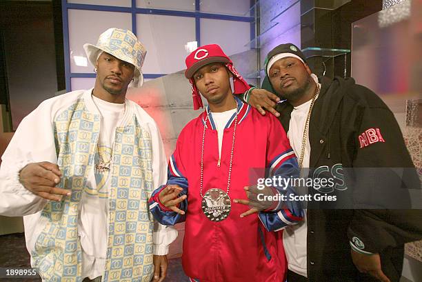 Times Square First Pakistan Rapper Times Square Rappers Photos and Premium High Res Pictures - Getty Images