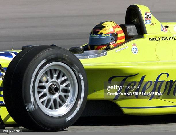 Spanish Formula Cart driver Oriol Servia of the Toyota/Reynard team races during a free practice session 29 April, 2000 in Rio de Janeiro. The Grand...