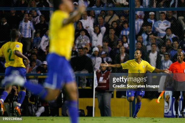 Brazil Luis Fabiano celebrates during the World Cup Qualifier match between Argentina v Brazil on September 5, 2009