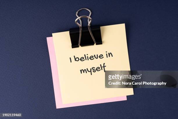 adhesive note with text i believe in myself - health motivational quotes stock pictures, royalty-free photos & images