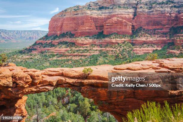 view of rock formations,sedona,arizona,united states,usa - sightseeing in sedona stock pictures, royalty-free photos & images
