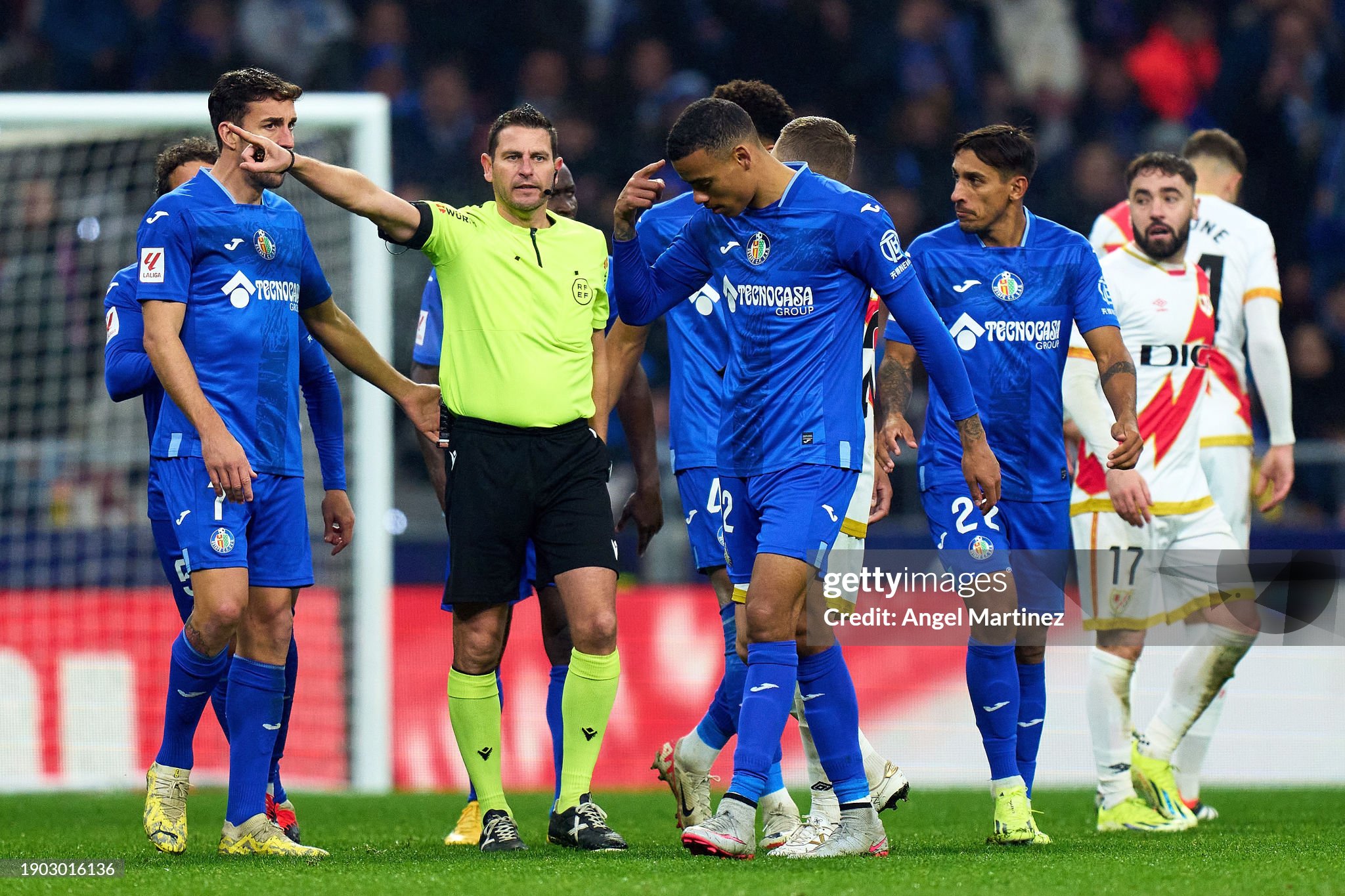 Getafe questions red card for Greenwood: 'He didn't insult anyone'