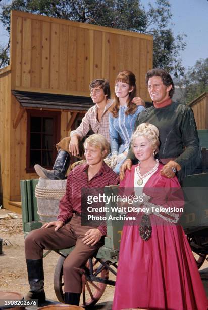 Los Angeles, CA Bridget Hanley, Robert Brown, Joan Blondell, David Soul, Bobby Sherman promotional photo for the ABC tv series 'Here Come The Brides'.