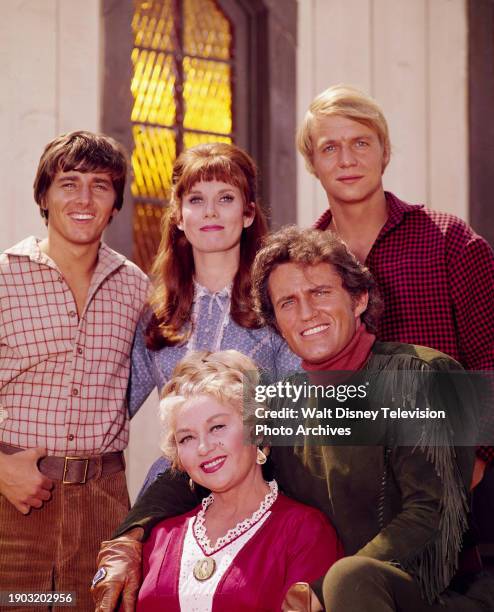 Los Angeles, CA Bobby Sherman, Bridget Hanley, David Soul, Joan Blondell, Robert Brown promotional photo for the ABC tv series 'Here Come The Brides'.