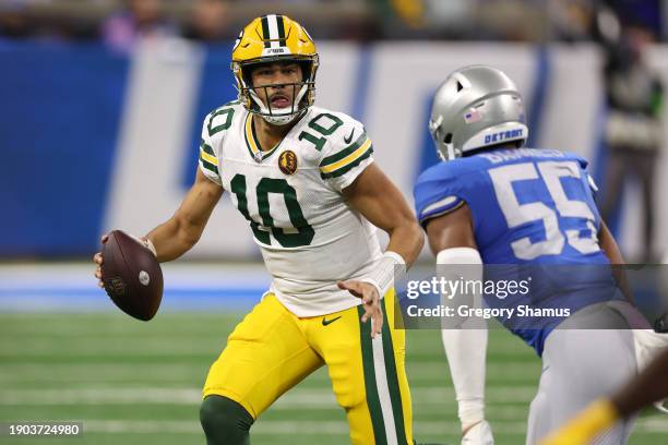 Jordan Love of the Green Bay Packers plays against the Detroit Lions at Ford Field on November 23, 2023 in Detroit, Michigan.