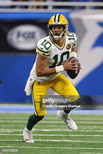 Jordan Love of the Green Bay Packers plays against the Detroit Lions at Ford Field on November 23, 2023 in Detroit, Michigan.