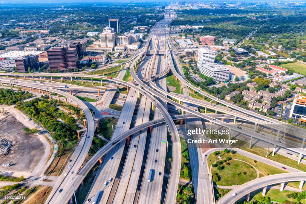 Five Stack Interchange High Five Interchange In Dallas High-Res Stock Photo - Getty Images