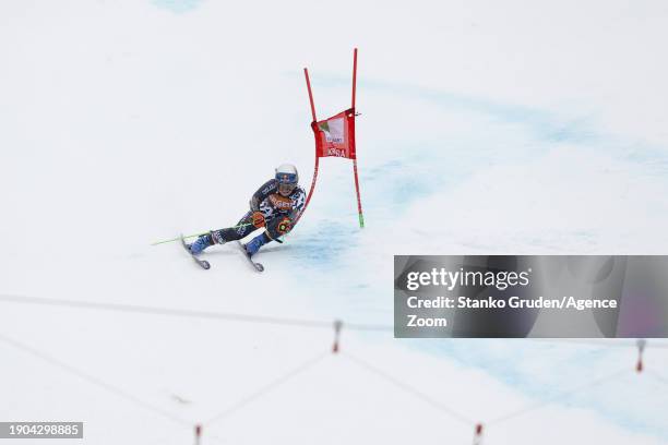 Alice Robinson of Team New Zealand competes during the Audi FIS Alpine Ski World Cup Women's Giant Slalom on January 6, 2024 in Kranjska Gora,...