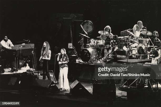 Doobie Brothers perform with Nicolette Larson at Musicians United for Safe Energy 'No Nukes' concert, Madison Square Garden, 19th September 1979