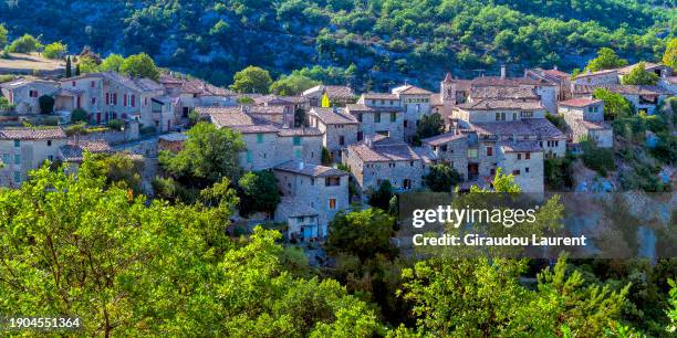 laurent giraudou / alpes de haute provence (04), oppedette, hamlet - alpes de haute provence stock pictures, royalty-free photos & images