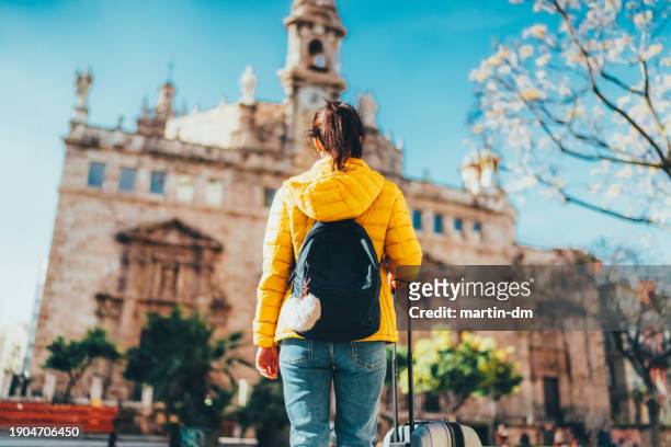 tourist woman visiting spain - study abroad stock pictures, royalty-free photos & images