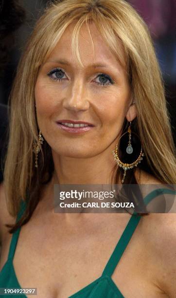 British author J. K. Rowling arrives at the world premiere for the latest Harry Potter film, titled "Harry Potter and the Prisoner of Azkhaban", the...