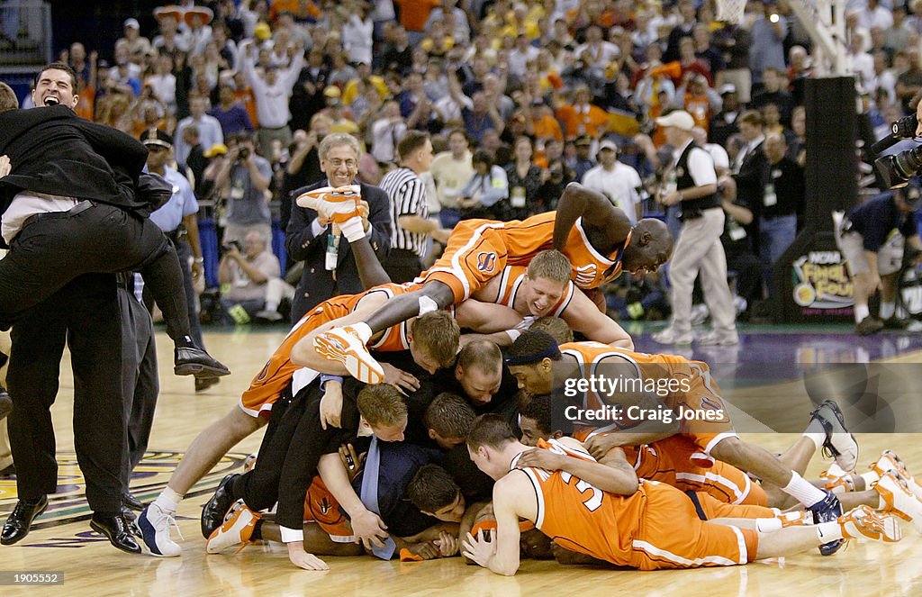 Syracuse celebrates