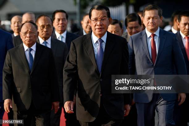 Hun San 1,757 President Of Cambodia Hun Sen Stock Photos, High-Res Pictures ...