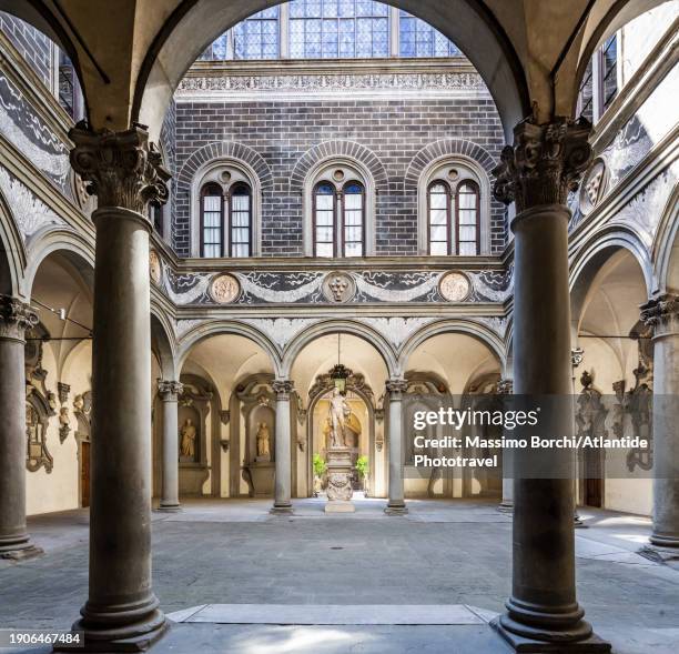palazzo medici riccardi, the courtyard - classical arch stock pictures, royalty-free photos & images