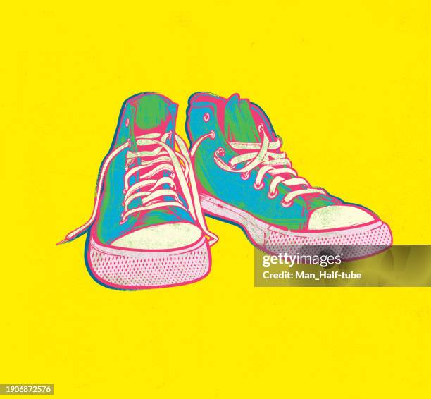 illustrations, cliparts, dessins animés et icônes de une paire de baskets pop art - arts culture and entertainment