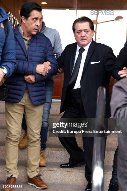 The bullfighter, Vicente Ruiz 'El Soro' at the exit of the funeral chapel of the comedian Paco Arevalo, at the Servisa morgue, January 4 in Valencia,...