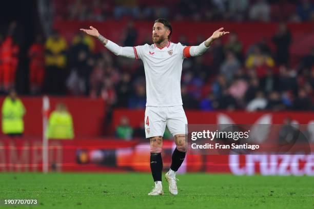 Sergio Ramos of Sevilla FC reacts during the LaLiga EA Sports match between Sevilla FC and Athletic Bilbao at Estadio Ramon Sanchez Pizjuan on...