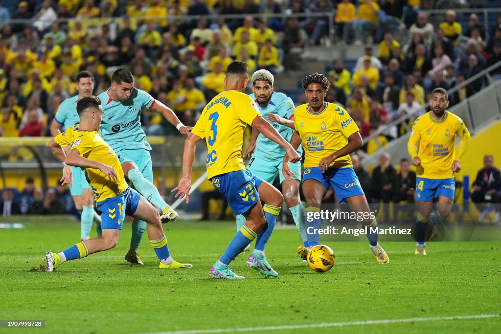UD Las Palmas v FC Barcelona - LaLiga EA Sports