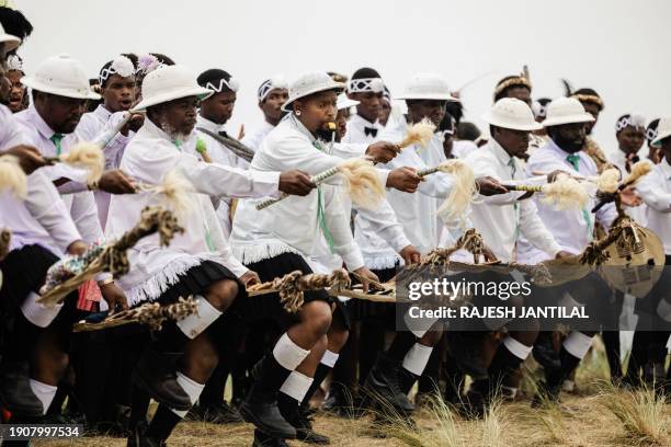 280 Shembe Church Photos High Res Pictures Getty Images 280-shembe-church-photos-high-res-pictures-getty-images