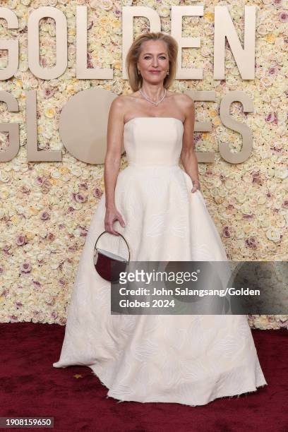 Gillian Anderson at the 81st Golden Globe Awards held at the Beverly Hilton Hotel on January 7, 2024 in Beverly Hills, California.