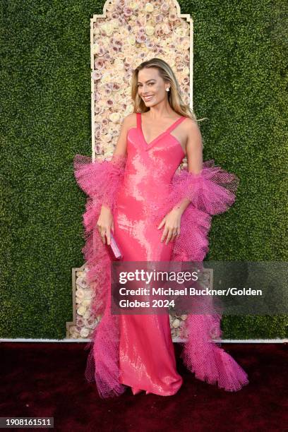 Margot Robbie at the 81st Golden Globe Awards held at the Beverly Hilton Hotel on January 7, 2024 in Beverly Hills, California.