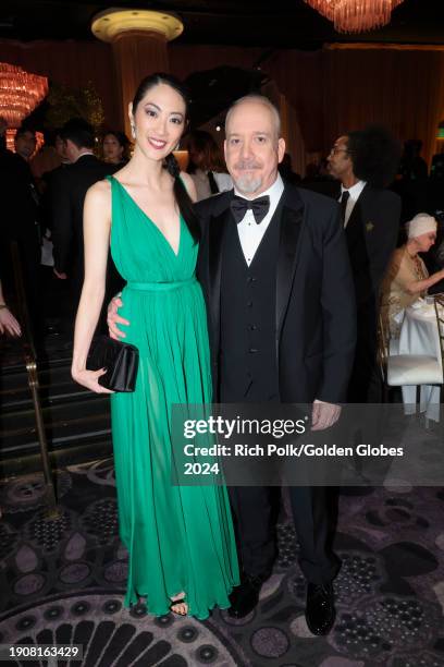 Elizabeth Cohen and Paul Giamatti at the 81st Golden Globe Awards held at the Beverly Hilton Hotel on January 7, 2024 in Beverly Hills, California.