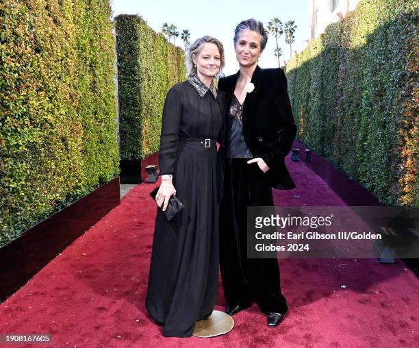 Jodie Foster and Alexandra Hedison at the 81st Golden Globe Awards held at the Beverly Hilton Hotel on January 7, 2024 in Beverly Hills, California.