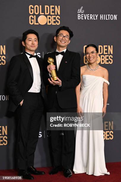 Actor Steven Yeun, South Korean writer Lee Sung Jin and US actress Ali Wong, winners of the Best Performances in a Limited Series, Anthology Series,...