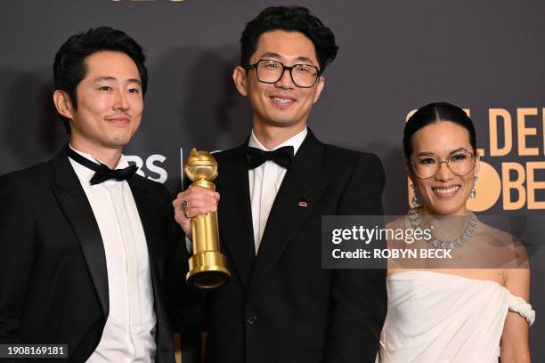 Actor Steven Yeun, South Korean writer Lee Sung Jin and US actress Ali Wong, winners of the Best Performances in a Limited Series, Anthology Series,...