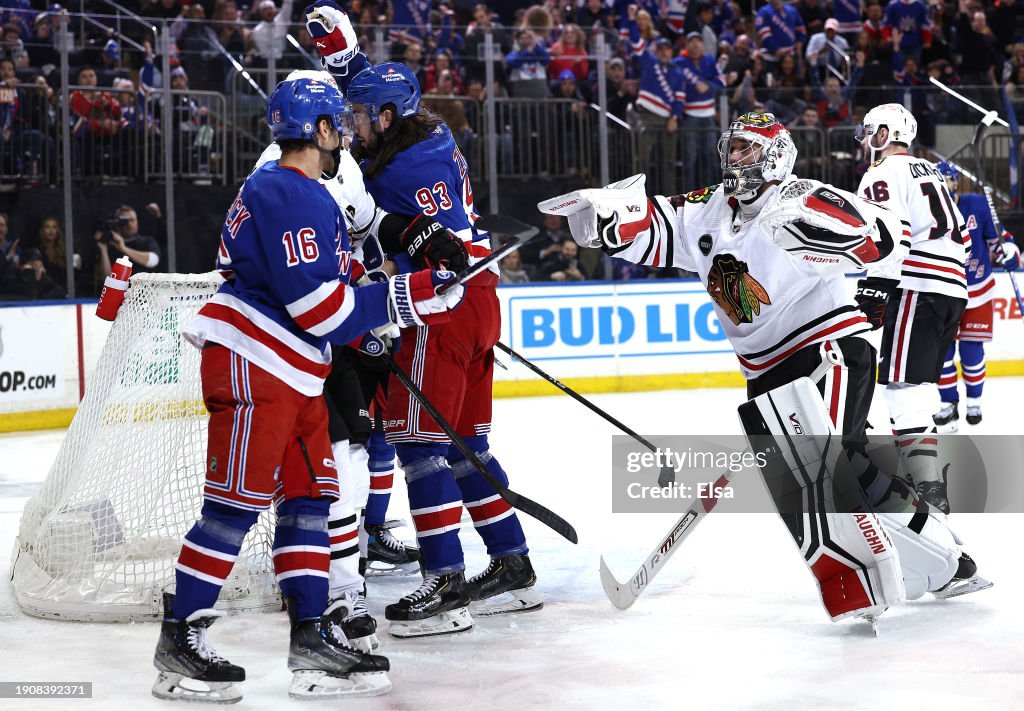 Chicago Blackhawks v New York Rangers