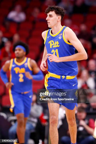 21 Díaz Basketball Photos & High Res Pictures Getty Images