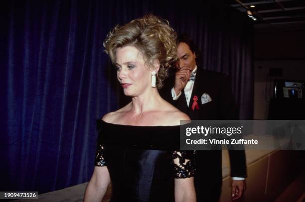 American actress Susan Dey, wearing a black off-shoulder outfit with tassel drop earrings, attends the 1991 Primetime Emmy Awards, held at the...