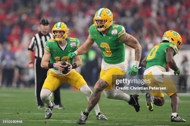 Quarterback Bo Nix of the Oregon Ducks during the first half of the Fiesta Bowl at State Farm Stadium on January 01, 2024 in Glendale, Arizona.